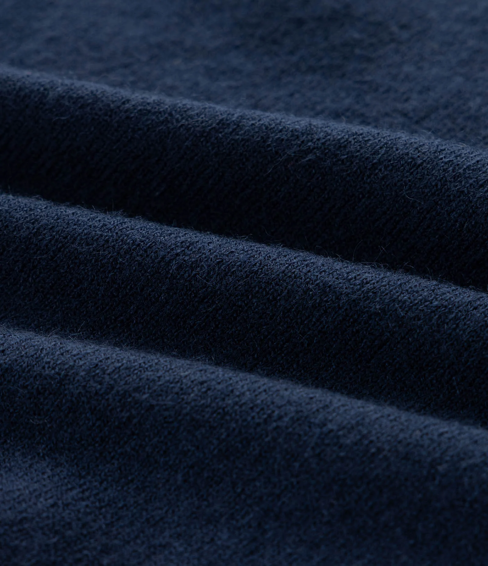 Suéter Slim em Tricô com Gola Polo e Detalhe Contrastante Azul Marinho 3