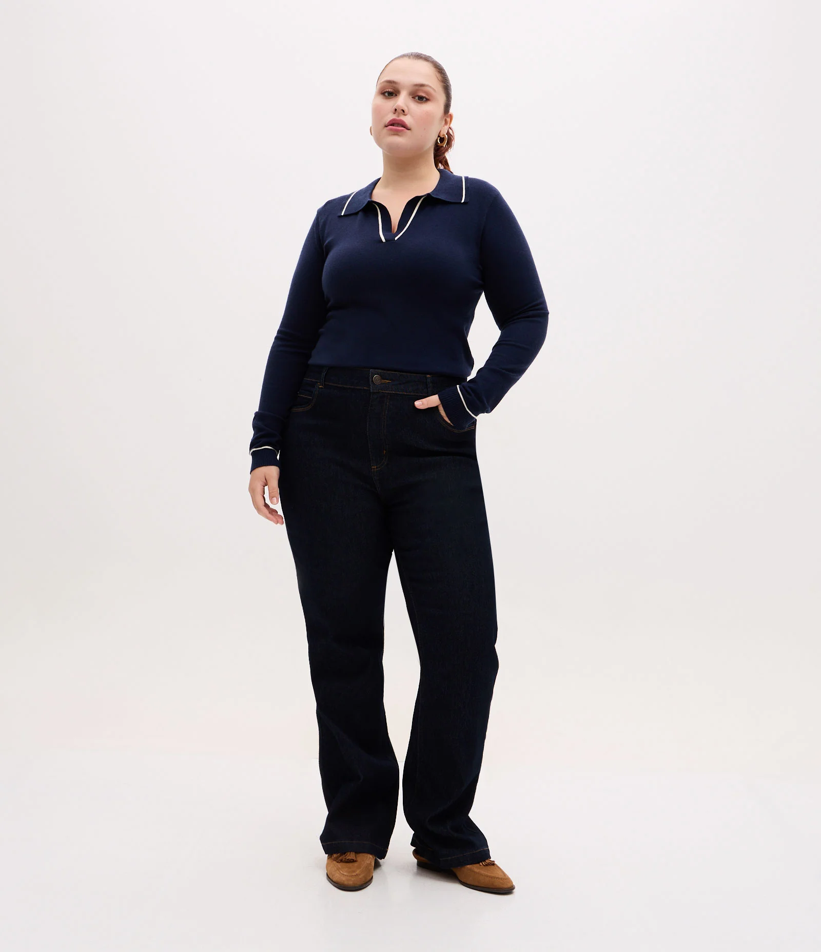 Suéter Slim em Tricô com Gola Polo e Detalhe Contrastante Azul Marinho 2