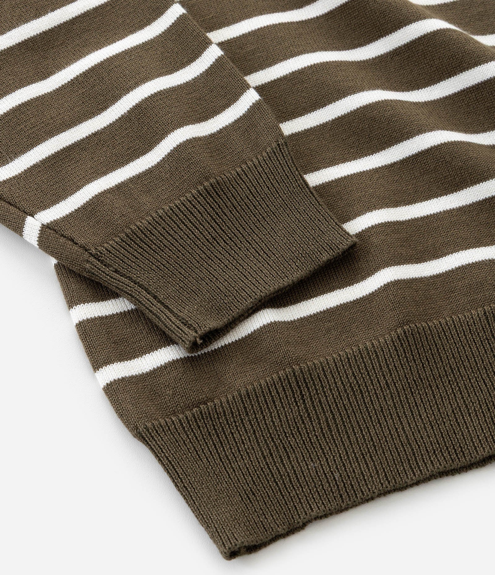 Suéter Regular em Tricô com Listras Curve & Plus Size Verde 4