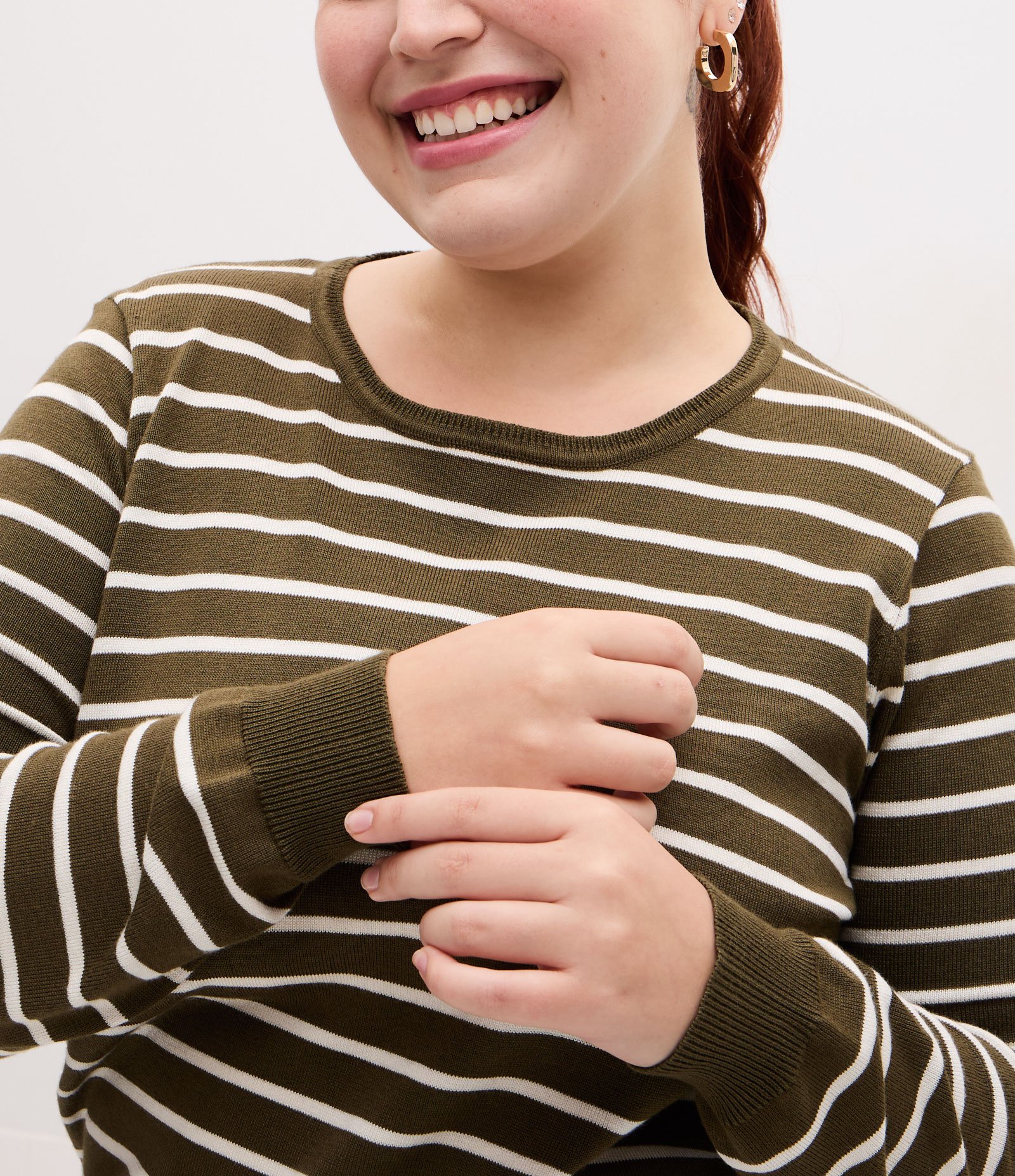 Suéter Regular em Tricô com Listras Curve & Plus Size Verde 3