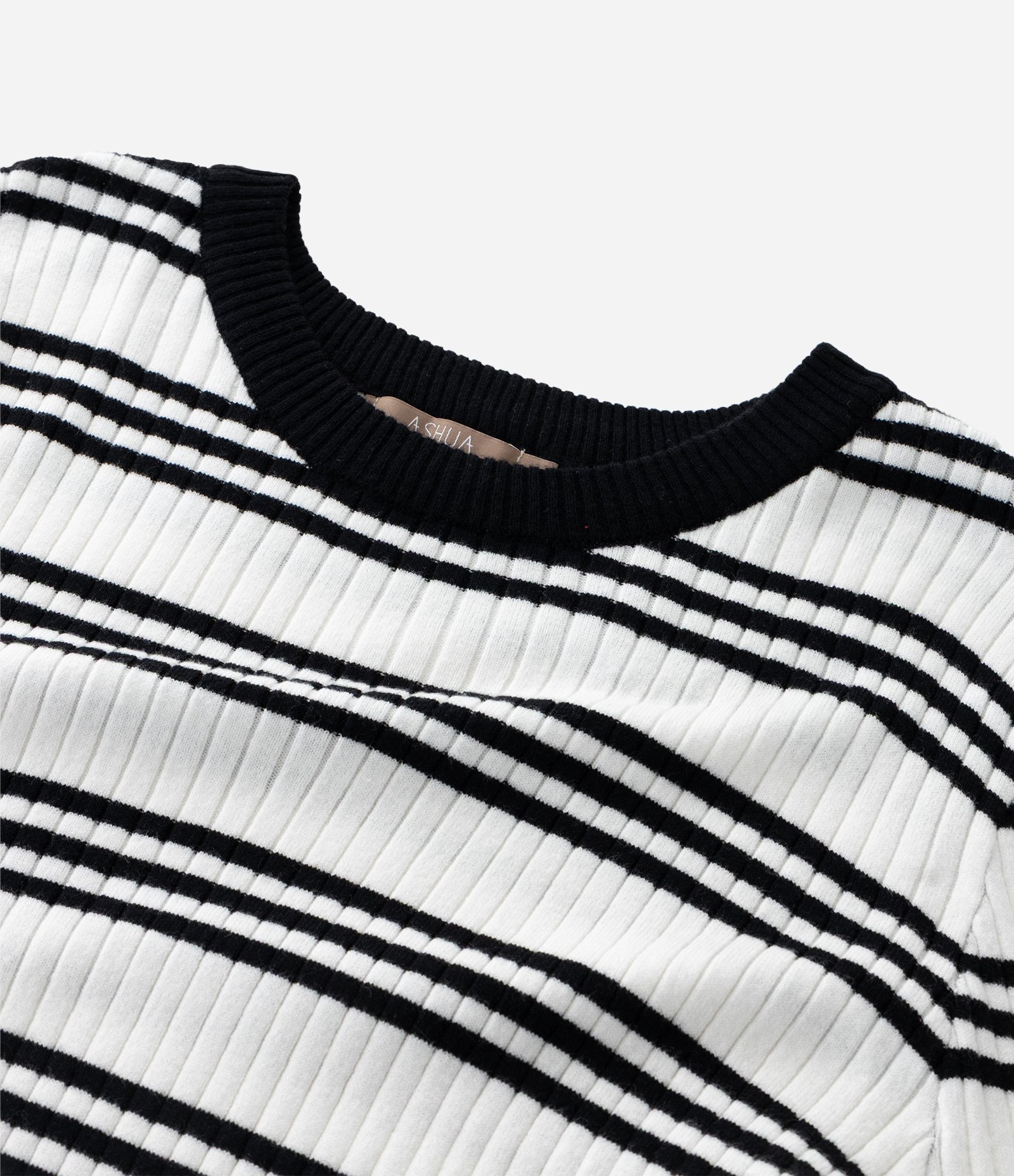 Blusa Alongada em Tricô Canelado com Listras Curve & Plus Size Preto 5