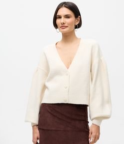 Cardigan Curto em Tricô com Decote V e Botões Frontais