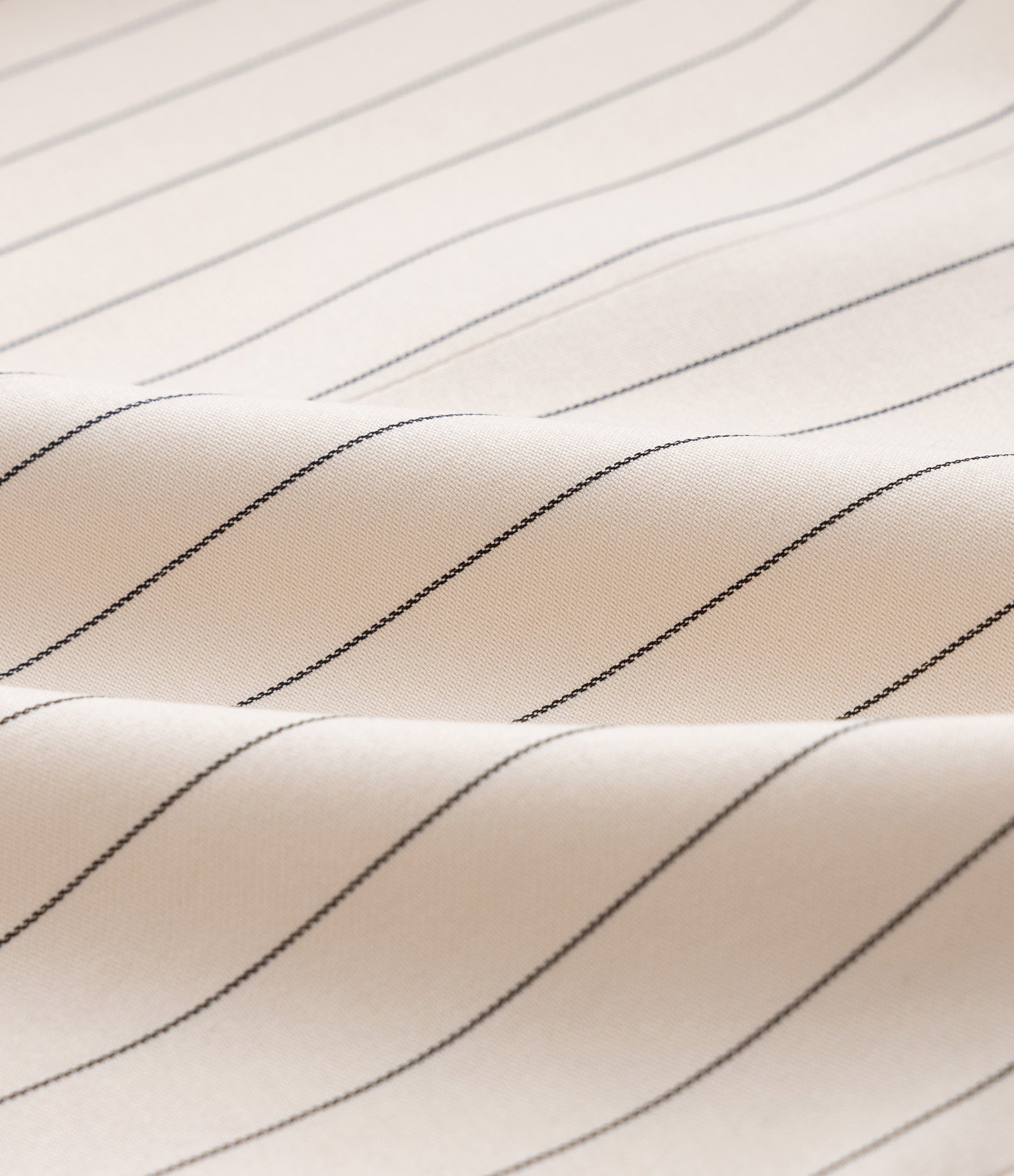 Blazer Alfaiatado com Estampa de Listras Curve & Plus Size Bege 6