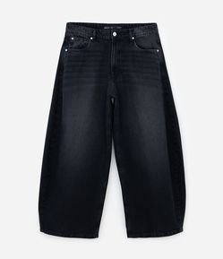 Calça Barrel em Jeans com Bolsos