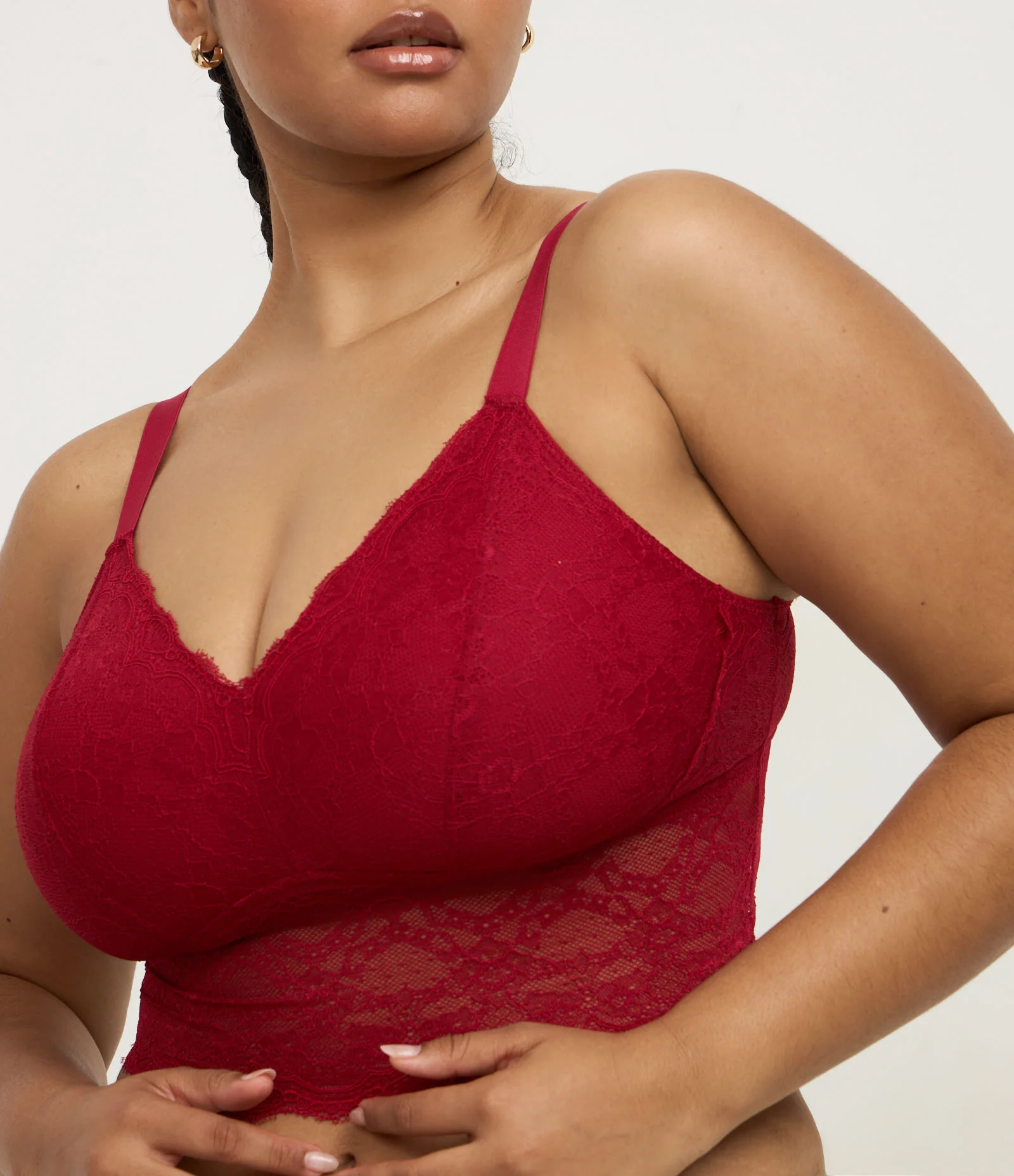 Sutiã Top Alongado em Renda Curve & Plus Size Vermelho 2