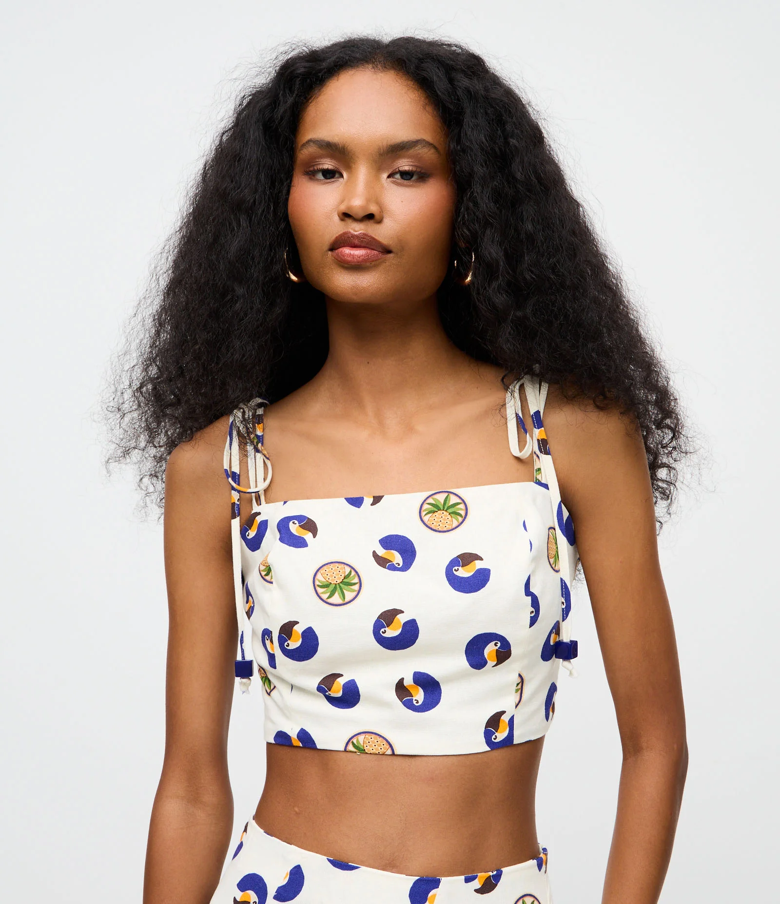 Blusa Super Cropped com Estampa Tropical e Faixa com Cordinhas Off White 1