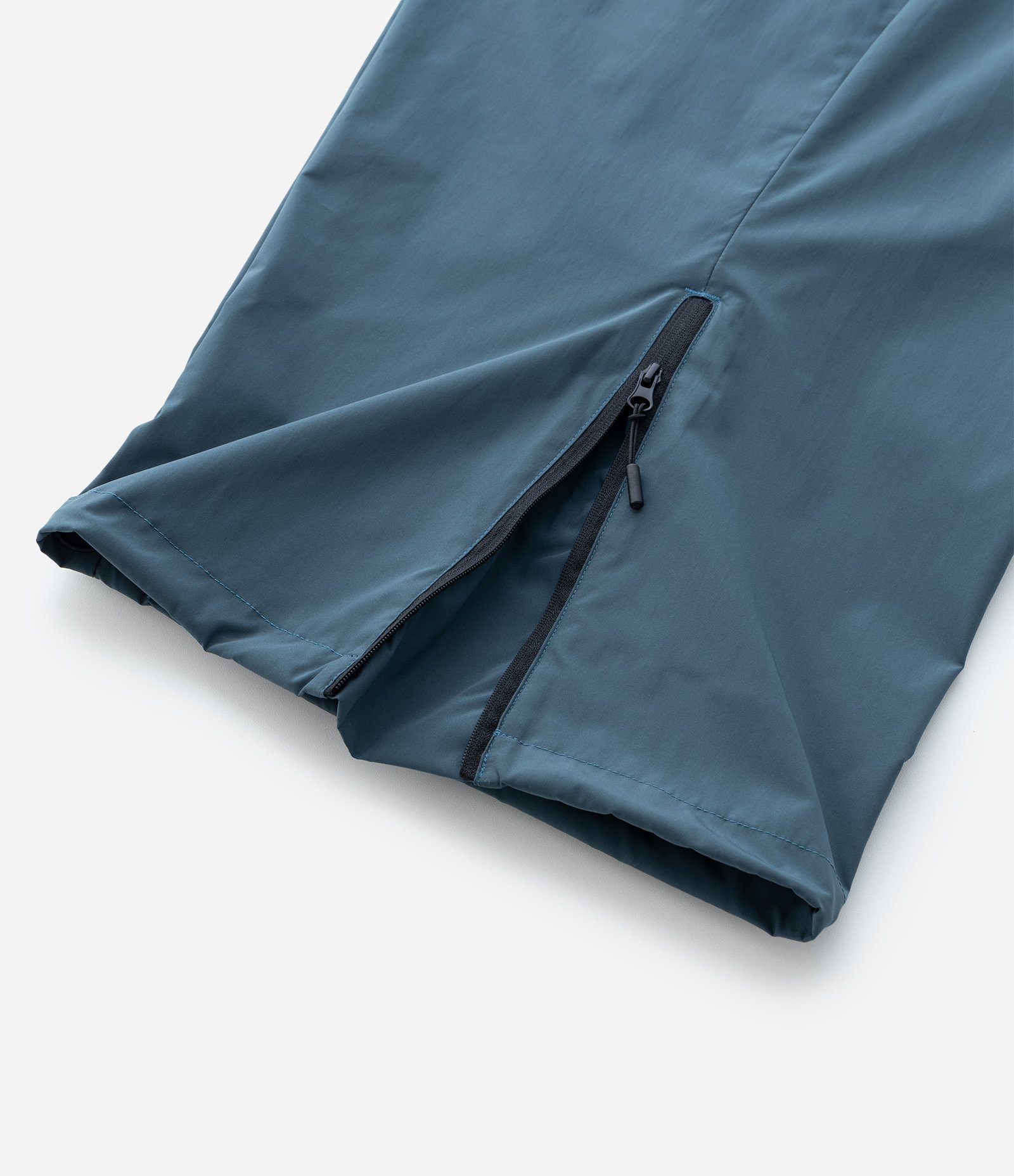 Calça Lisa com 6 bolsos e Detalhe na Perna Azul 4