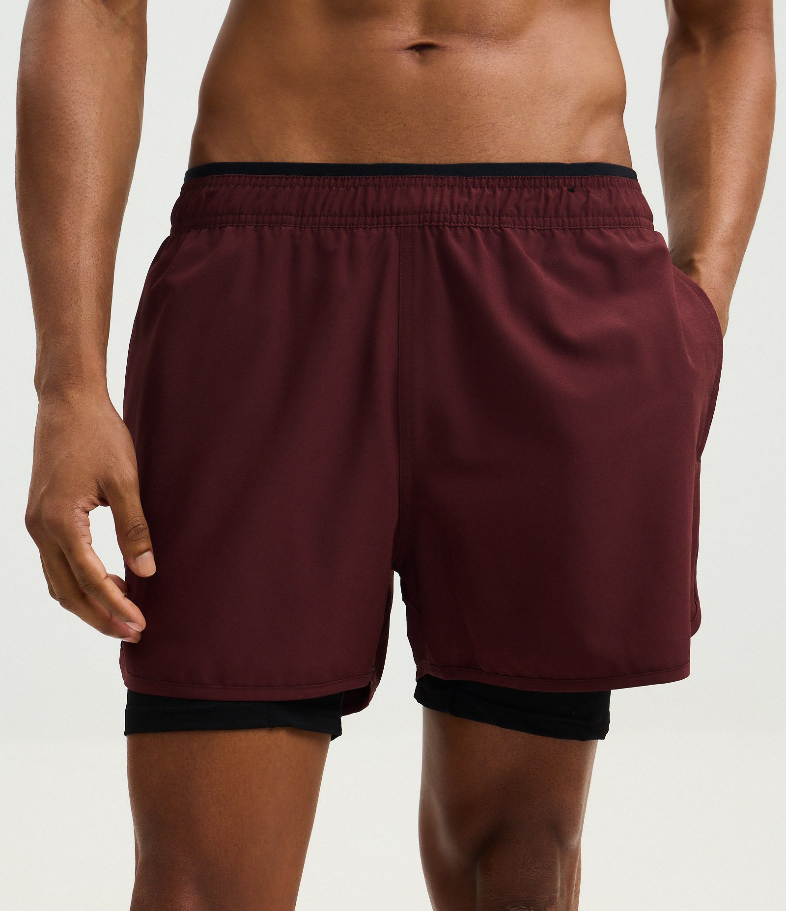 Bermuda Esportiva Tecnológica com Short Interno de Compressão Bordô 2