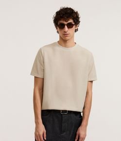 Camiseta T-shirt em Algodão Canelada