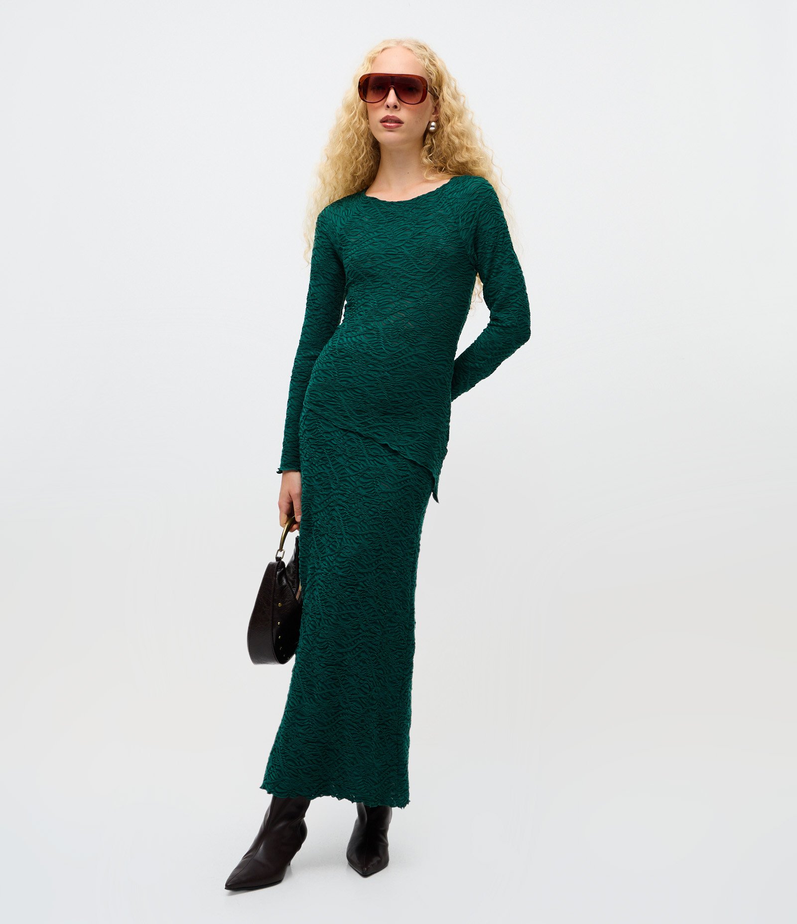 Saia Longa em Tricô Texturizado com Fenda Assimétrica Verde 1