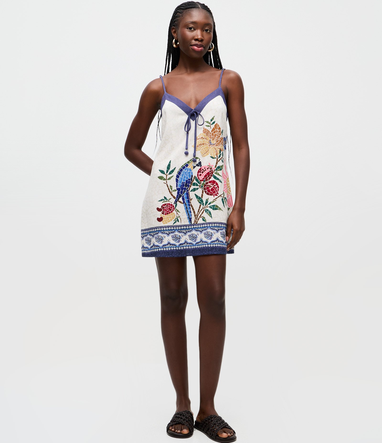 Vestido Curto Alcinha em Viscolinho com Estampa de Paisagem Off White 2