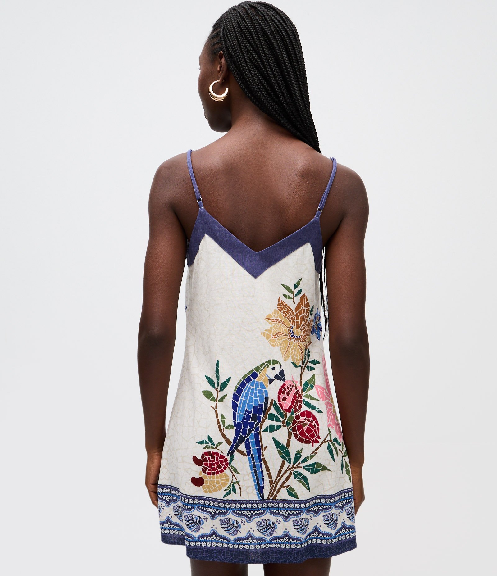 Vestido Curto Alcinha em Viscolinho com Estampa de Paisagem Off White 4