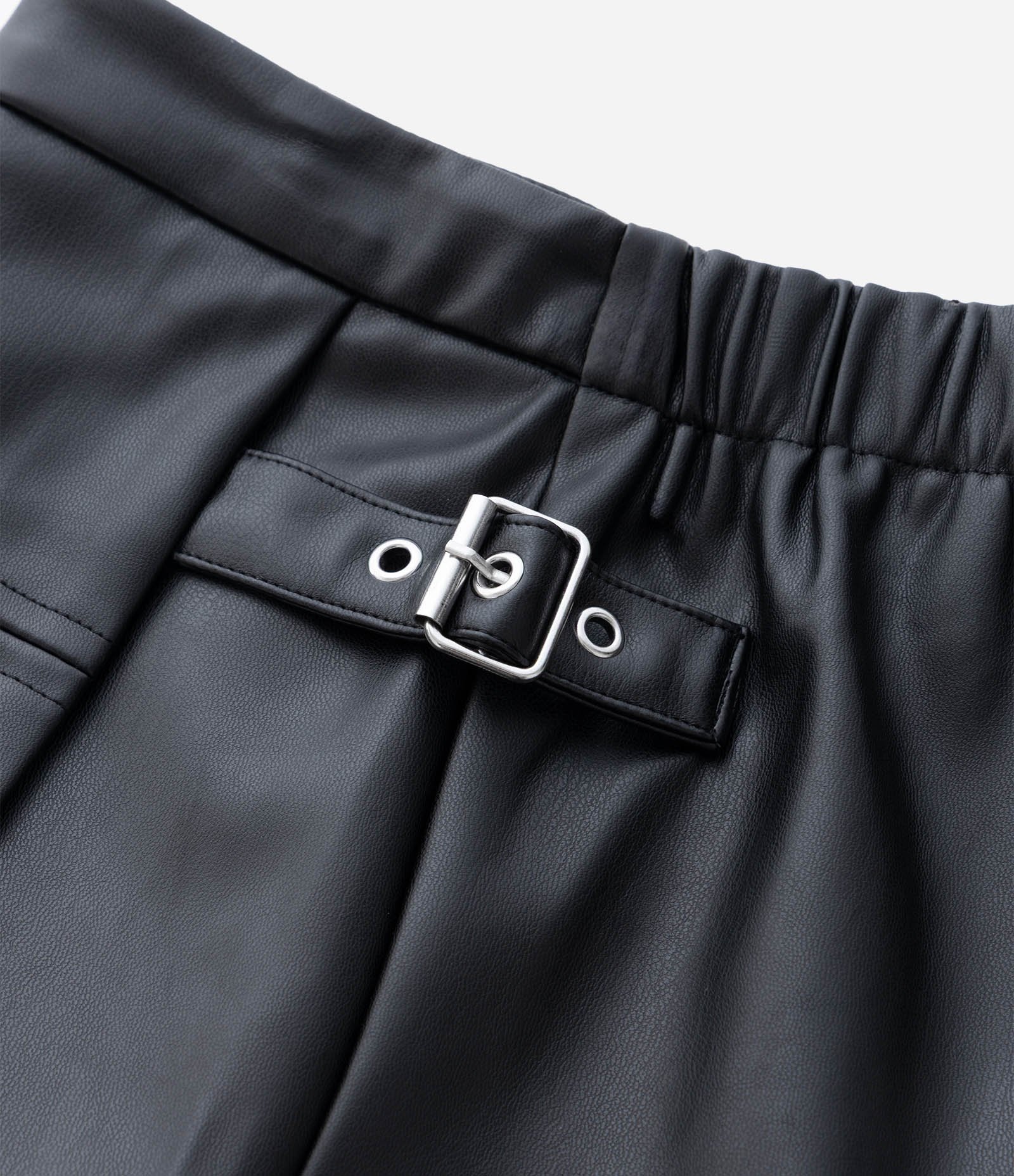 Short Saia Infantil com Bolso Cargo – Tam 1 a 6 Anos Preto 4