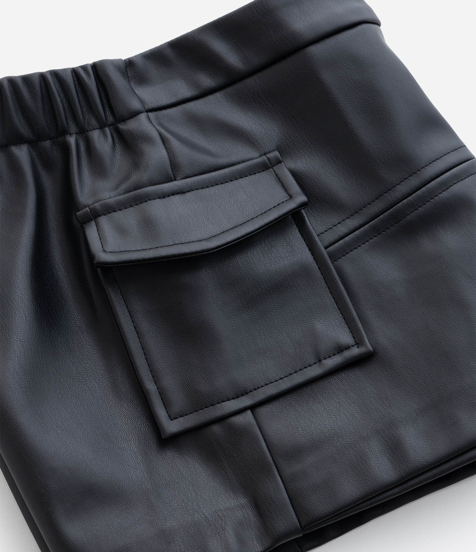 Short Saia Infantil com Bolso Cargo – Tam 1 a 6 Anos Preto 6