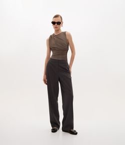 Body em Tule com Gola Redonda e Franzidos