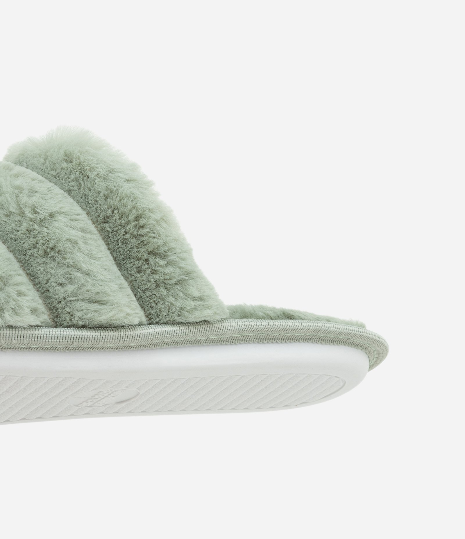 Pantufa Fechada com Gomos e Textura Peluciada Verde 3