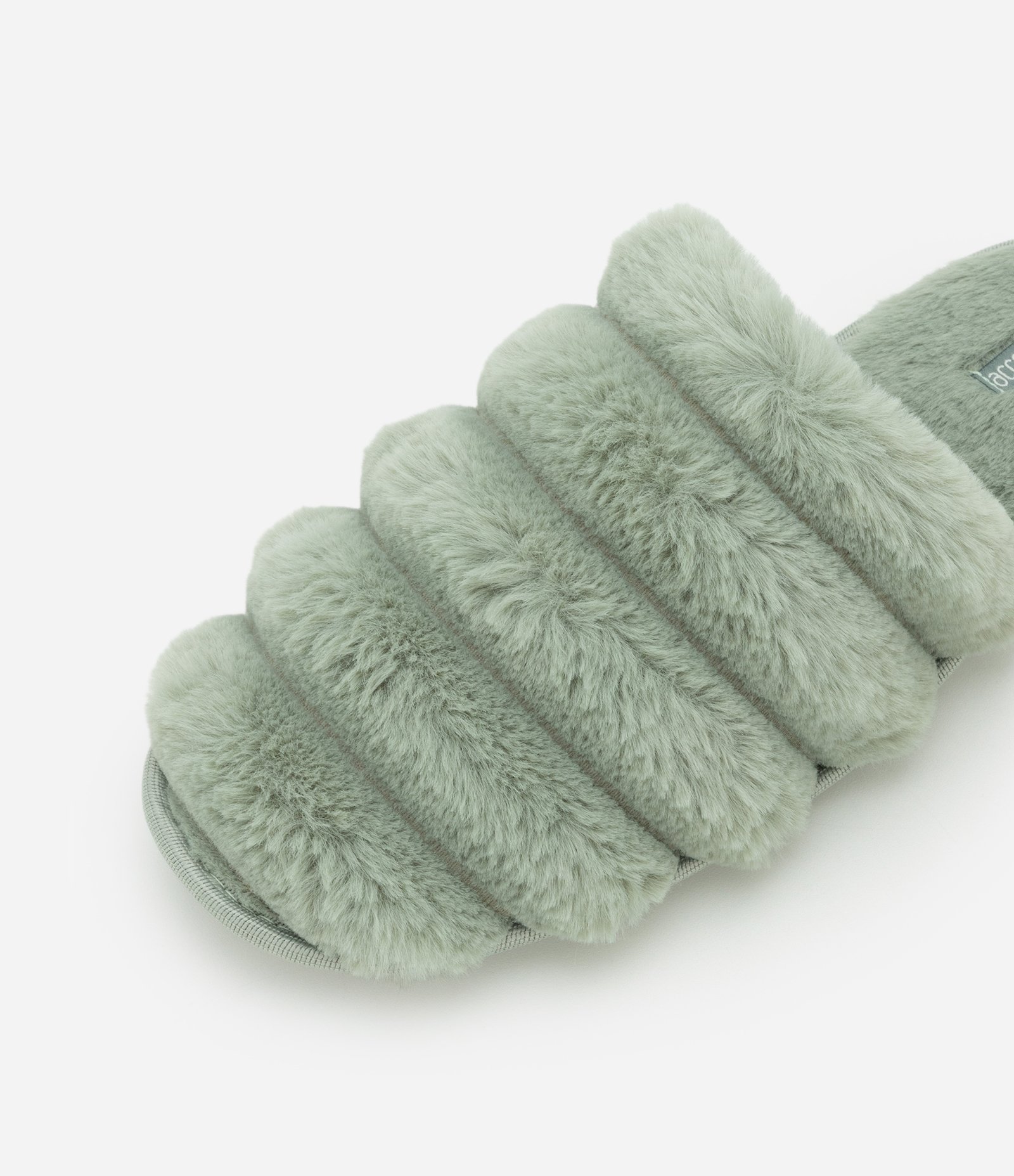 Pantufa Fechada com Gomos e Textura Peluciada Verde 5