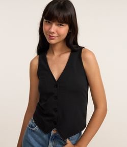 Colete com Elastano e Abotoamento Frontal