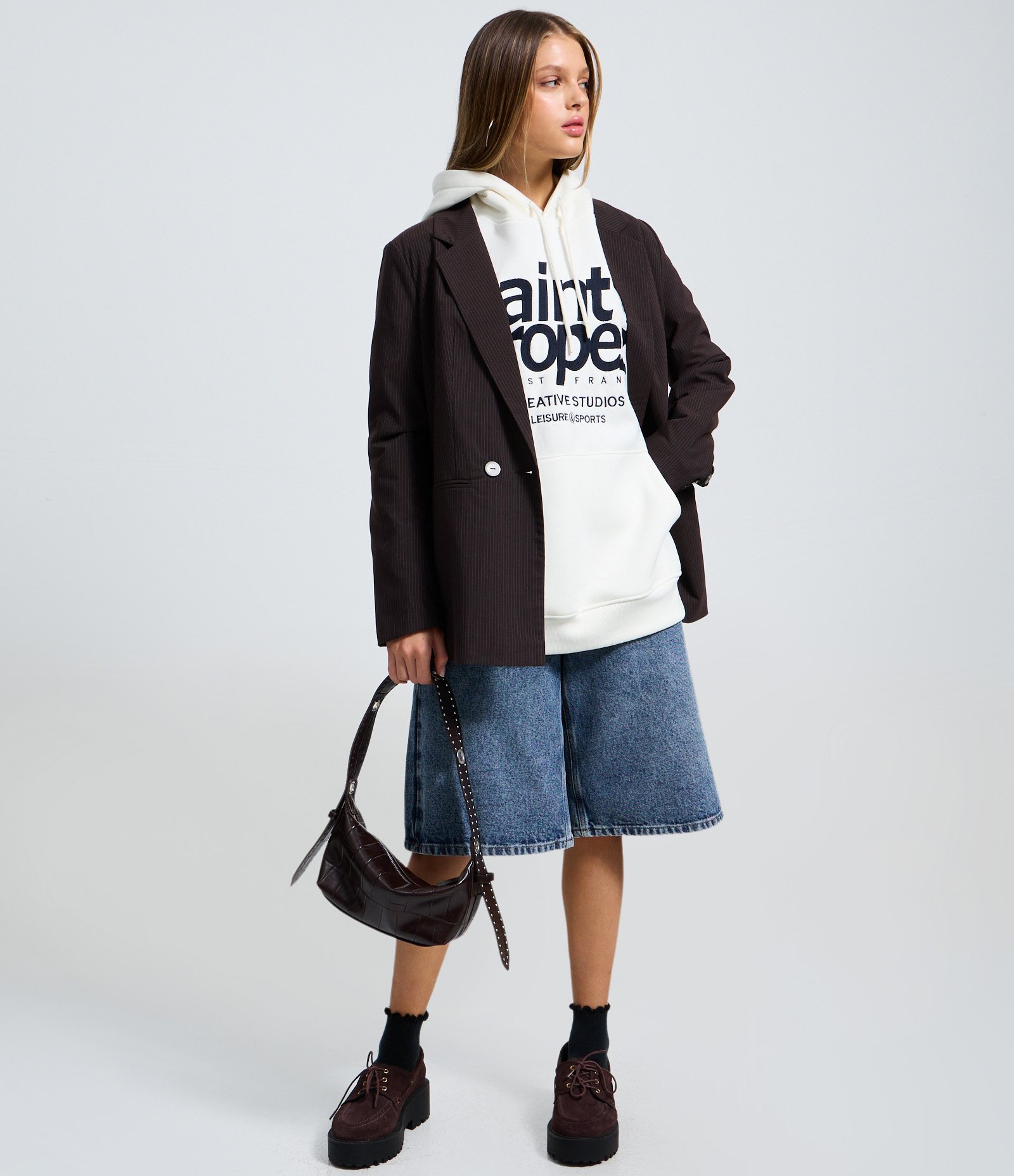 Blazer Risca de Giz Alfaiatado Marrom 2