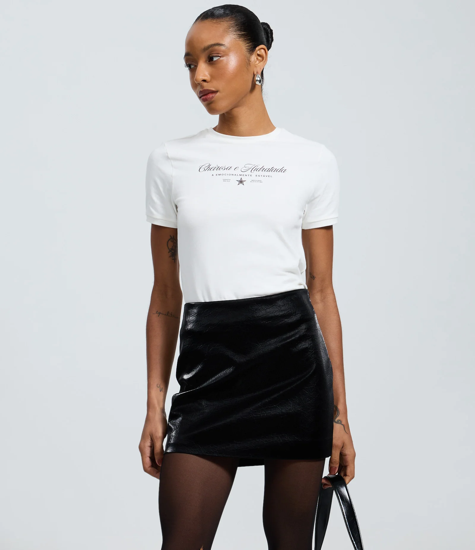 Minissaia Reta em PU Preto 1