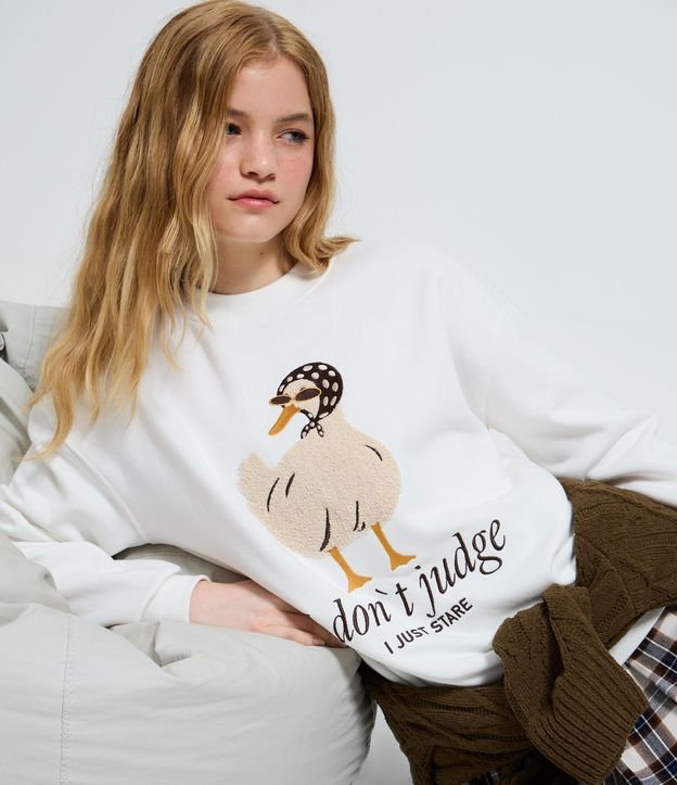 Blusão em Moletom e Bordado Pata com Lenço