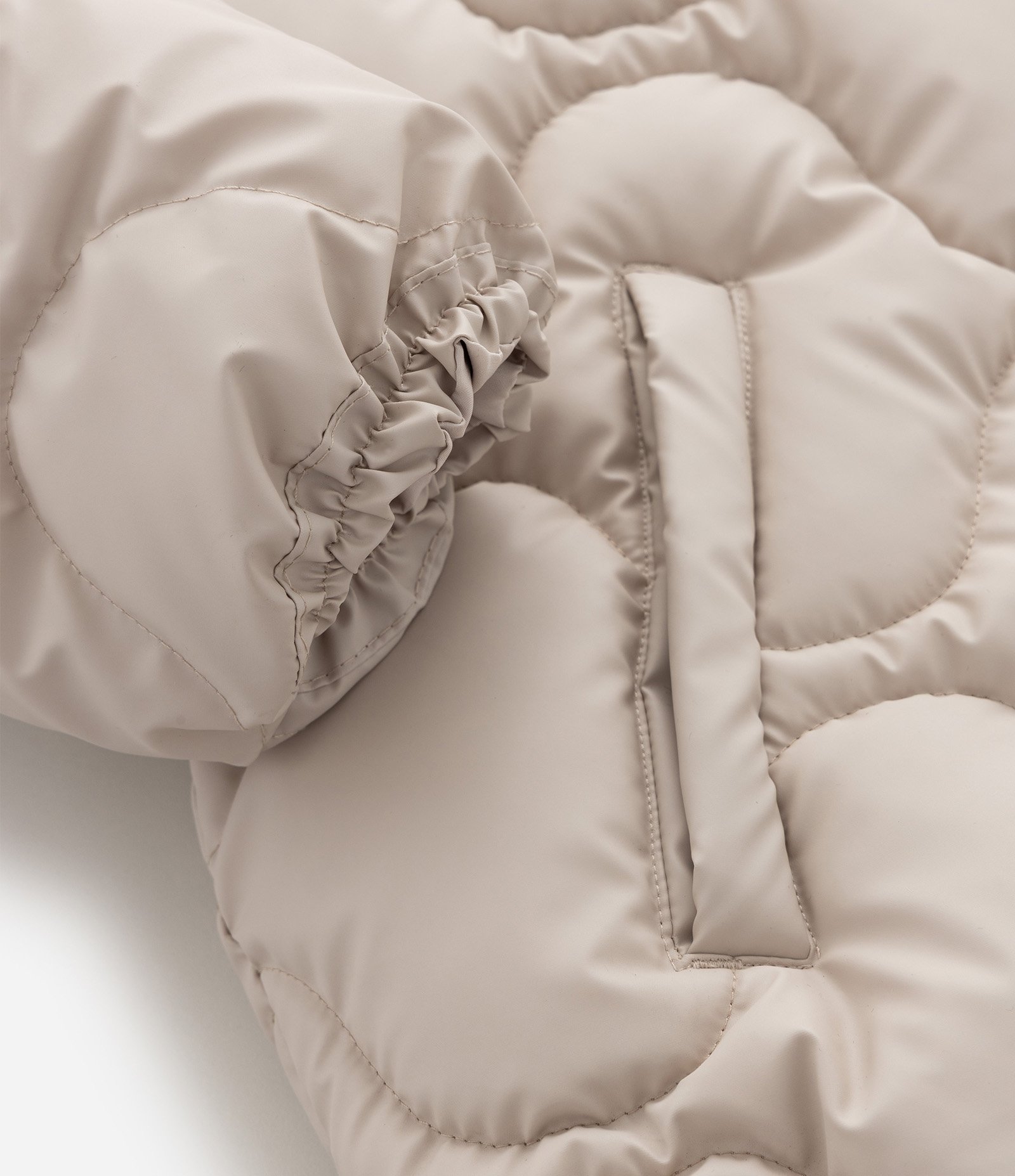 Jaqueta Infantil Acolchoada com Gola Alta – Tam 5 a 14 Anos Bege Claro 4