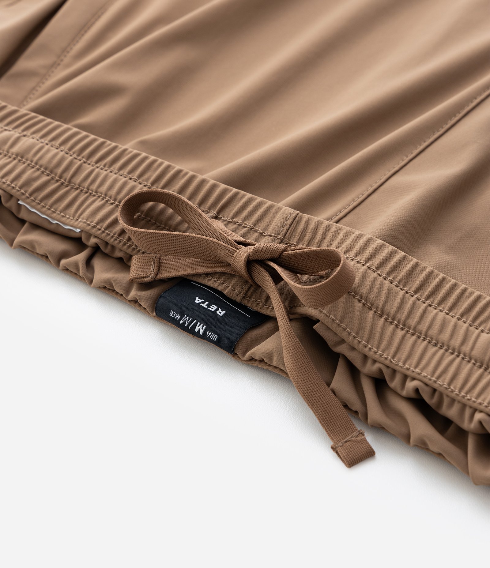 Calça Esportiva em Poliamida Lisa Marrom 7
