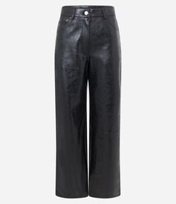 Calça Reta em PU Texturizada