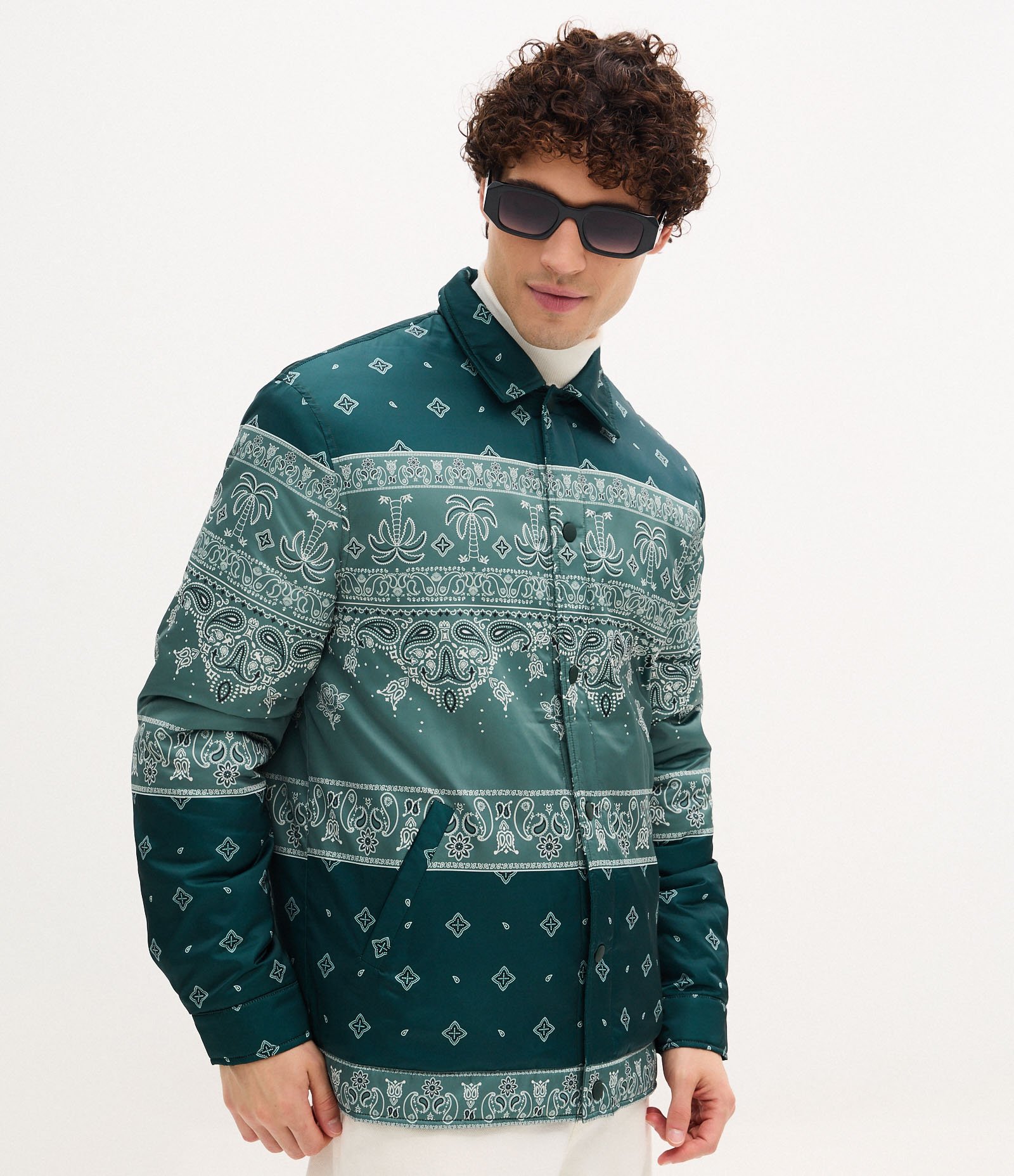 Jaqueta com Estampa Paisley e Bolsos Verde Petróleo 3