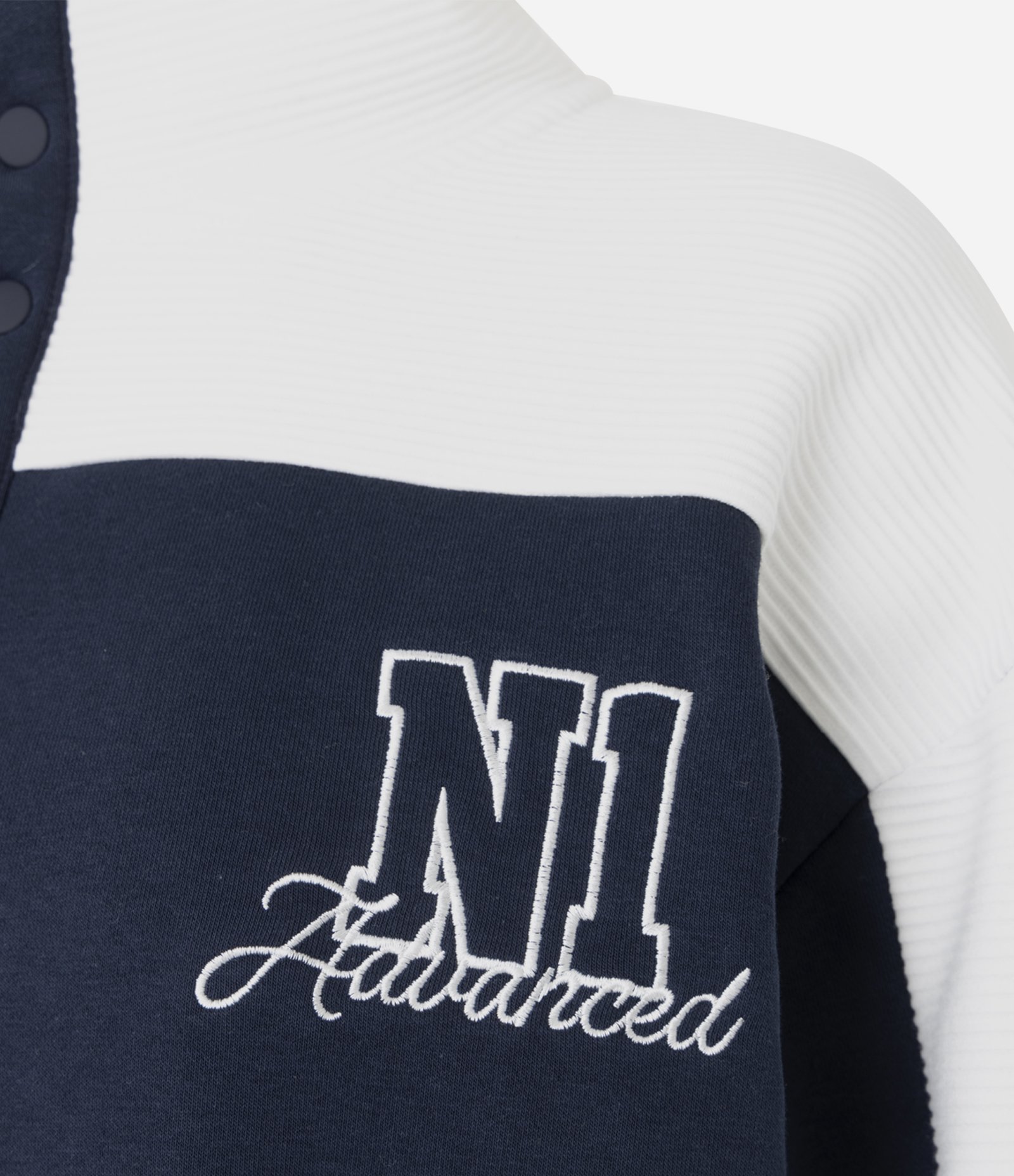 Moletom Polo em Waffle com Bordado Lettering Azul 7