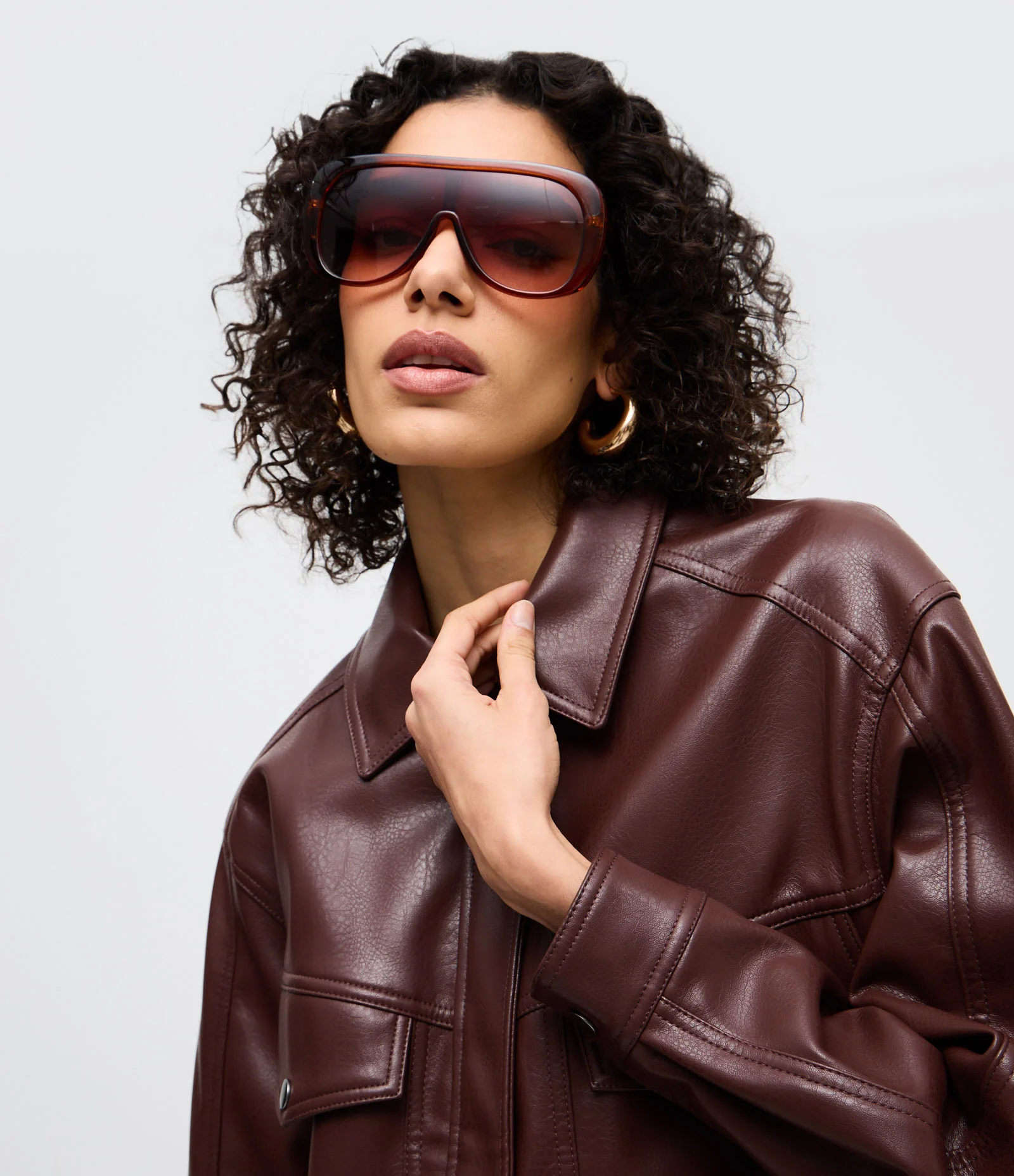 Jaqueta Bomber em PU com Bolsos Frontais Marrom 3