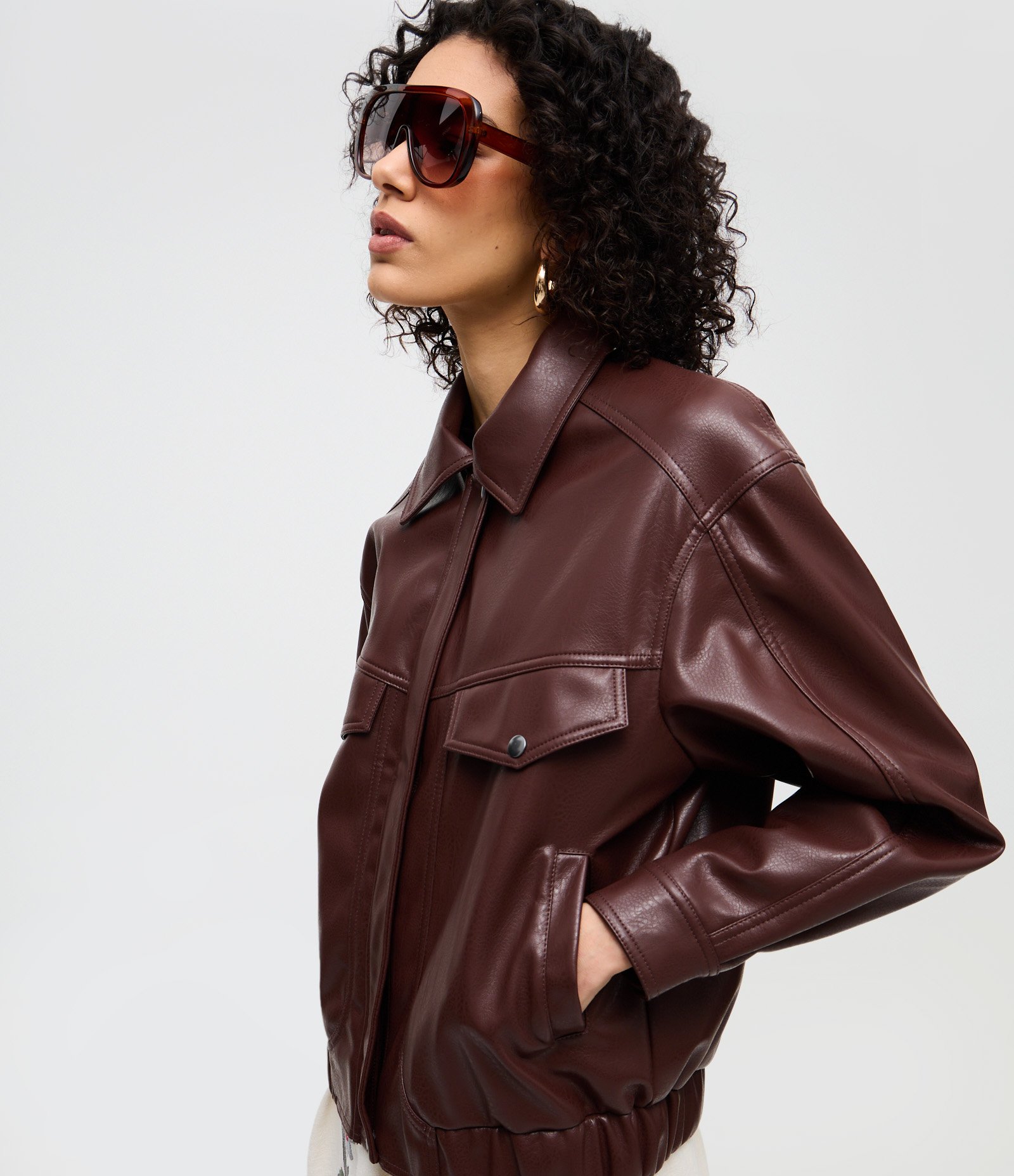 Jaqueta Bomber em PU com Bolsos Frontais Marrom 4