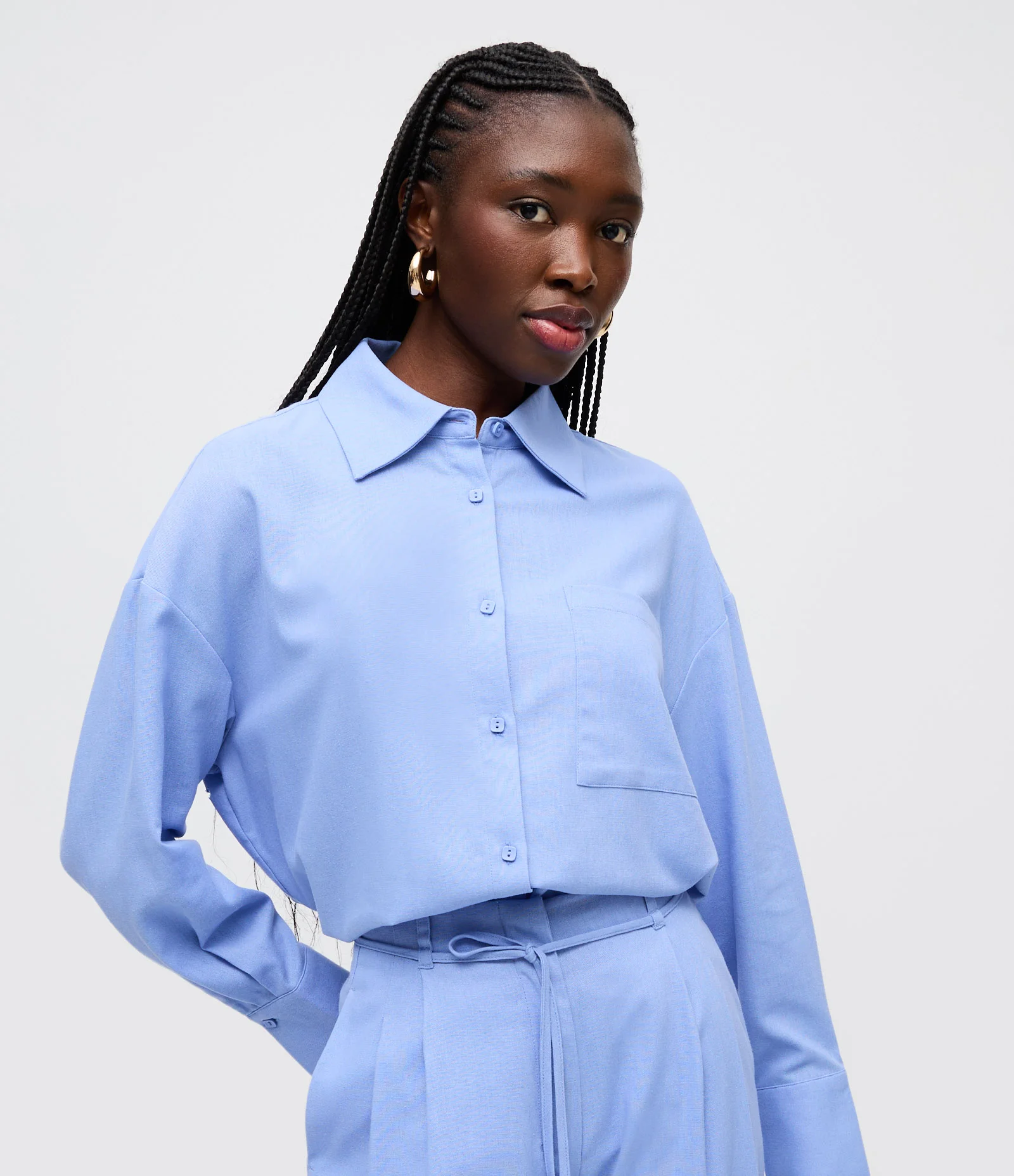 Camisa Manga Longa com Bolso Frontal Azul 1