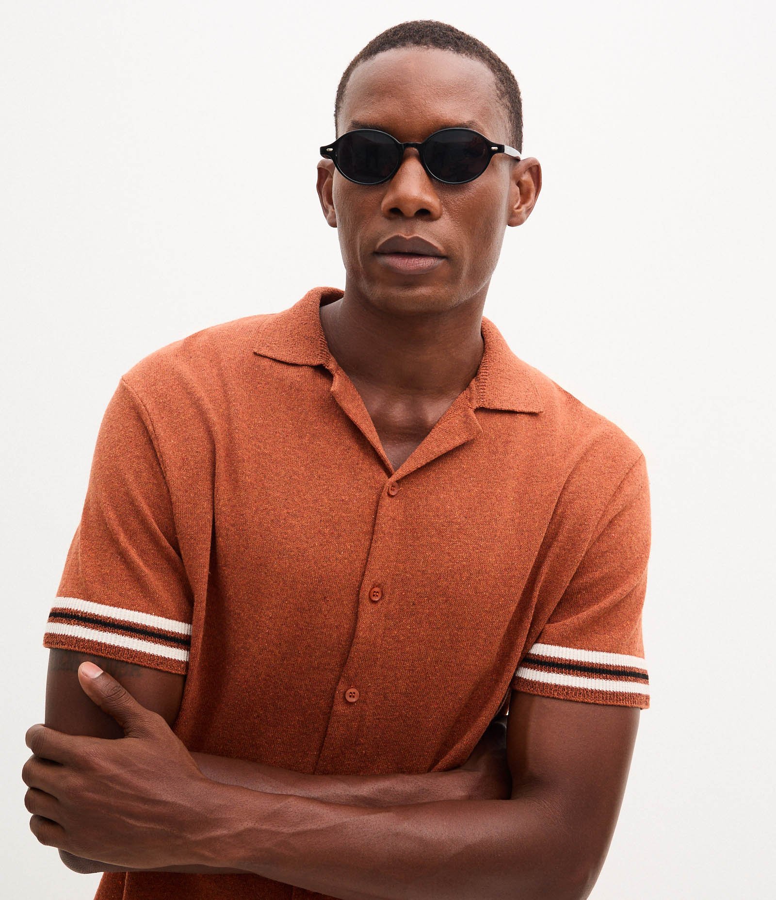 Camisa manga curta Jacquard Listra Jacquard com Barrado Regular Marrom 2