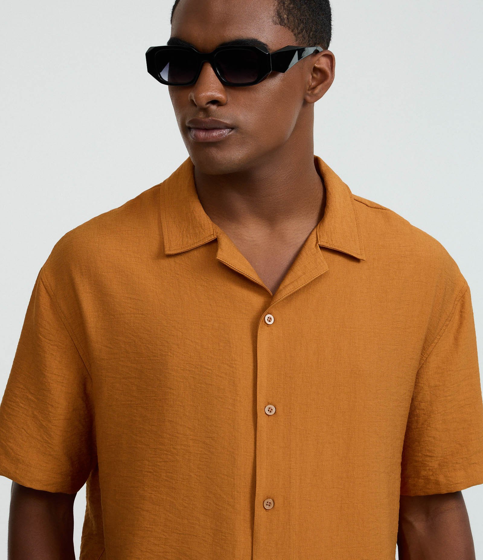 Camisa Boxy em Viscose com Textura bowling Laranja 4