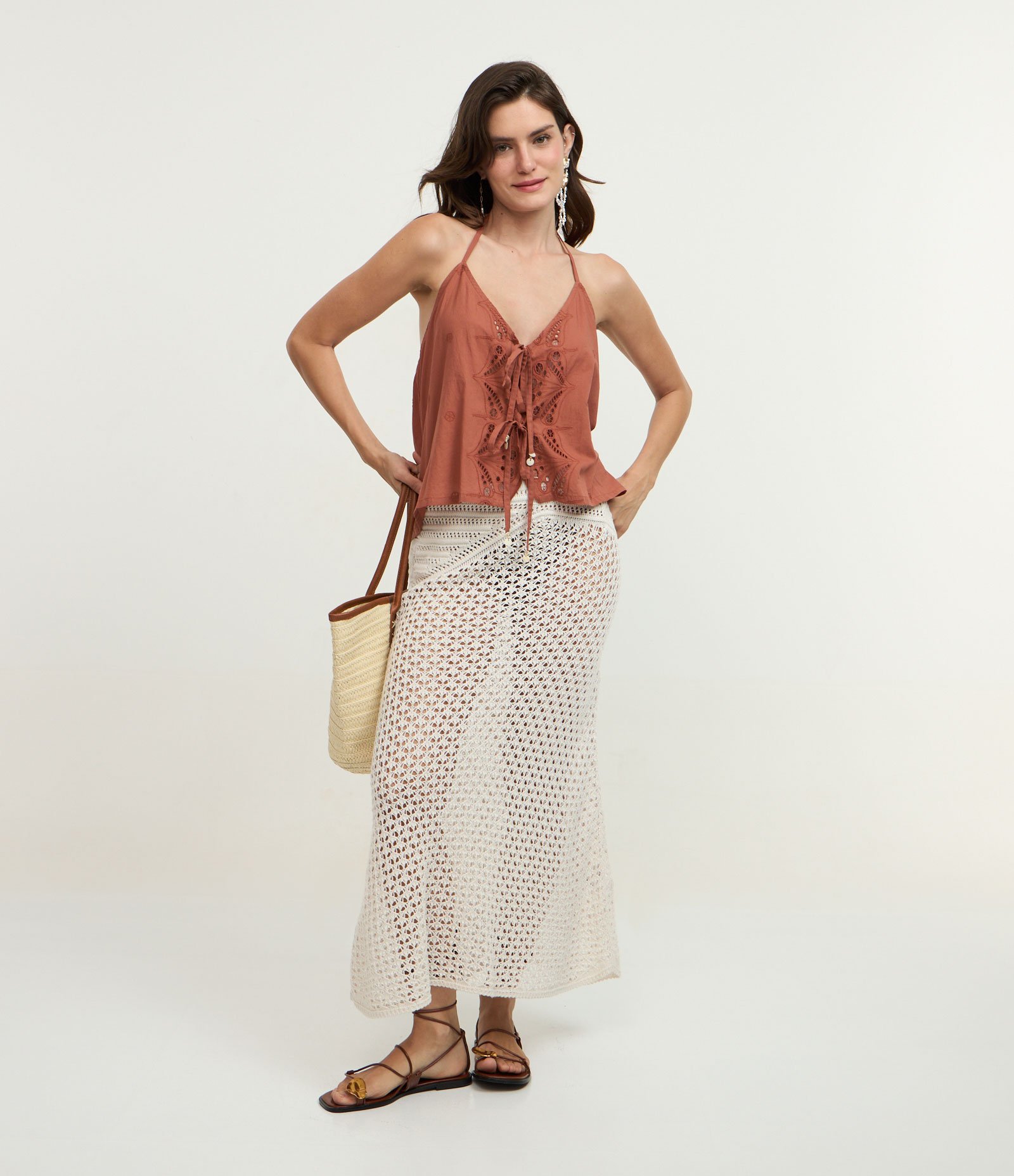 Saída de Praia Saia Midi em Tricô com Pala Trabalhada Off White 1