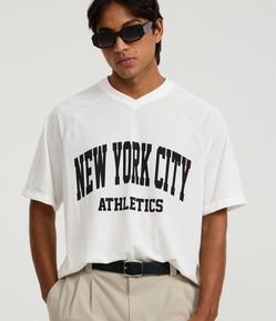 Camiseta Boxy em Mesh com Estampa Lettering New York City Athletics