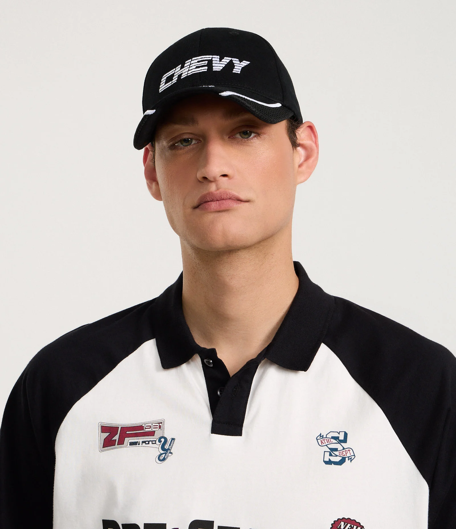 Boné Aba Curva em Sarja com Letras Dad Hat Chevrolet Preto 1