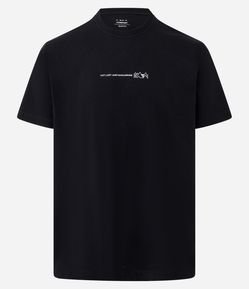 Camiseta Comfort em Algodão com Estampa Lettering