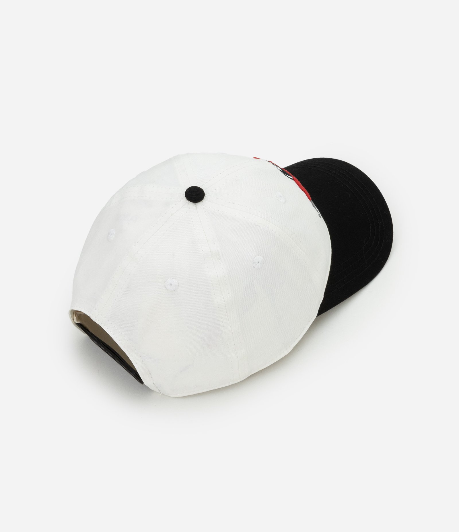 Boné Aba Curva em Sarja com Bordado Bola 8 Branco 4