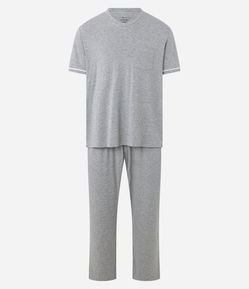 Pijama Comfort em Viscose com Fundo Mescla