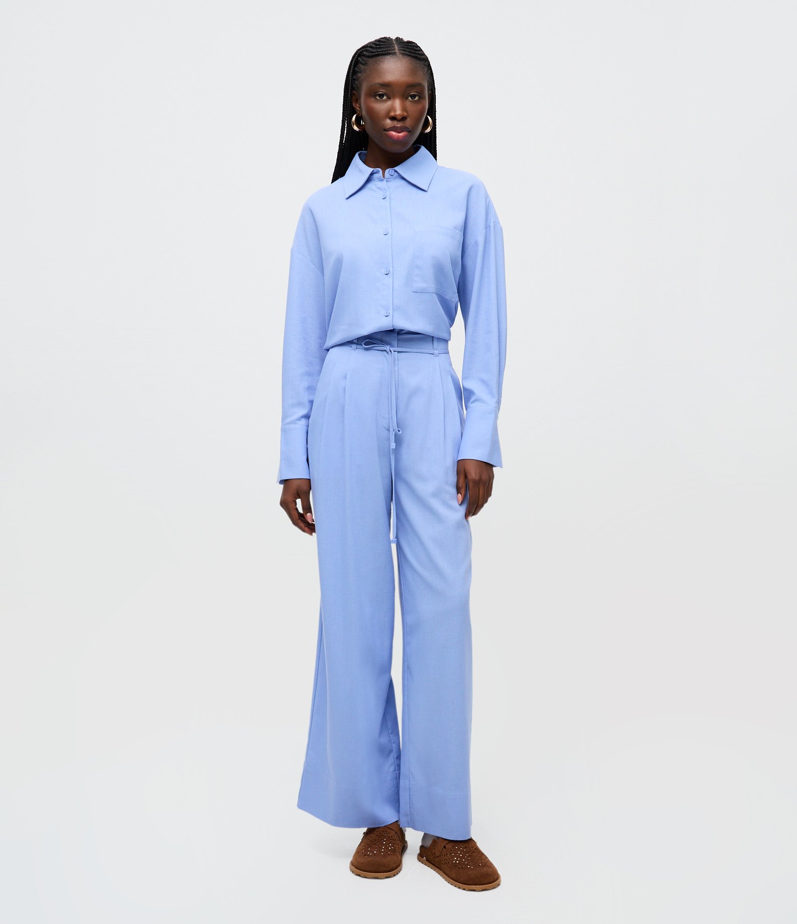 Calça Pantalona em Linho com Amarração Azul 1