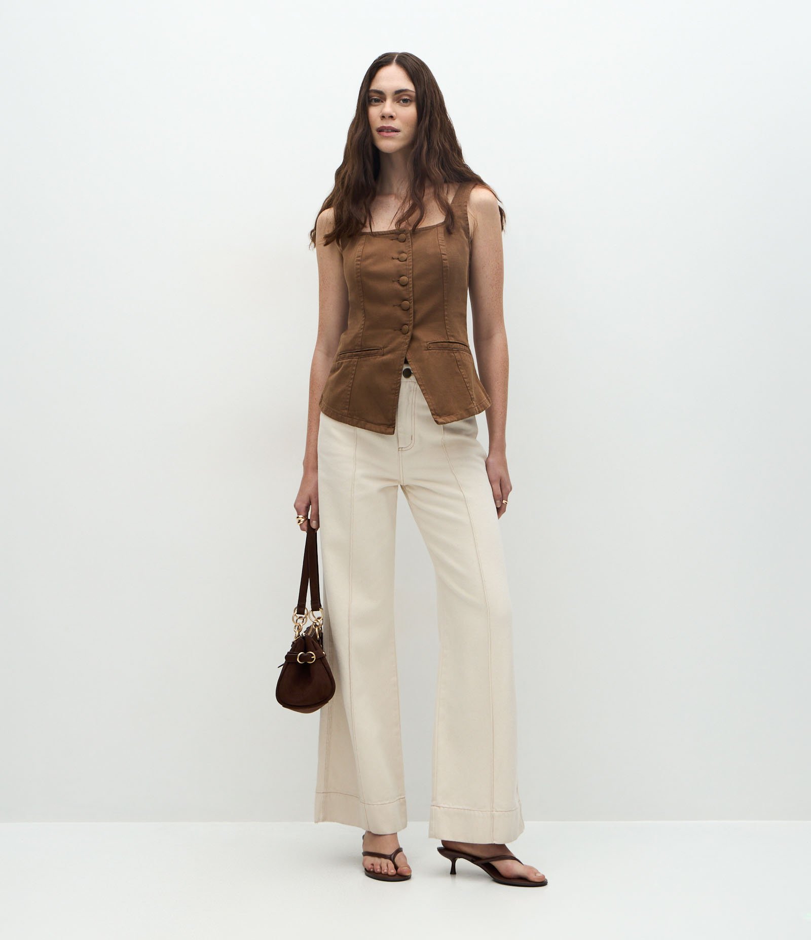 Colete Regular em Sarja com Decote Quadrado Marrom Médio 2