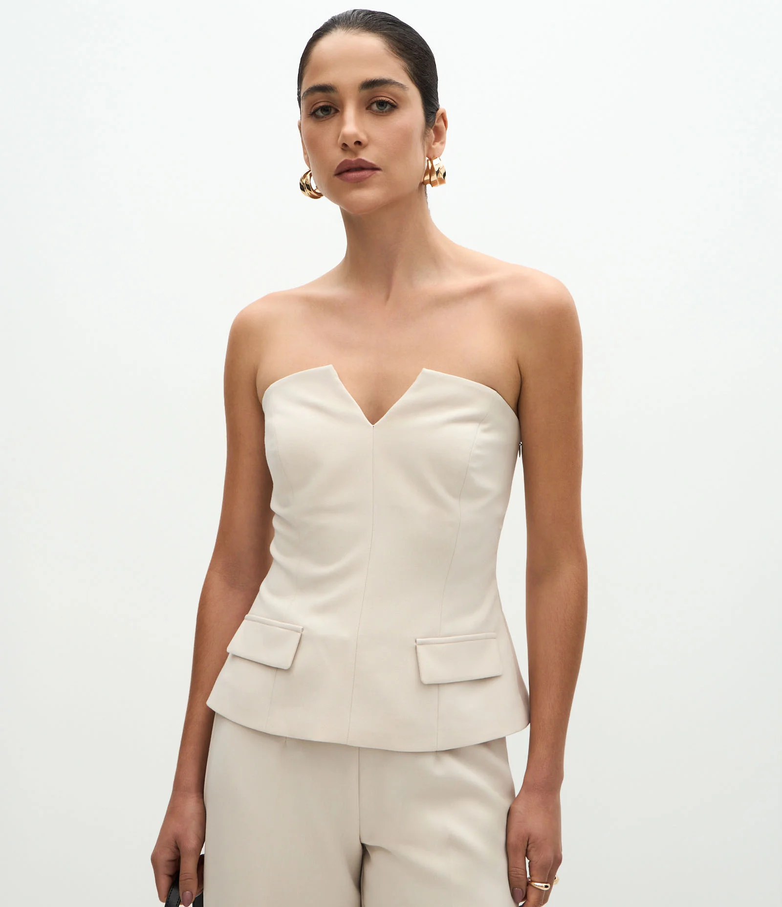 Blusa Tomara Que Caia Alfaiatada com Lapelas Frontais Off White 1