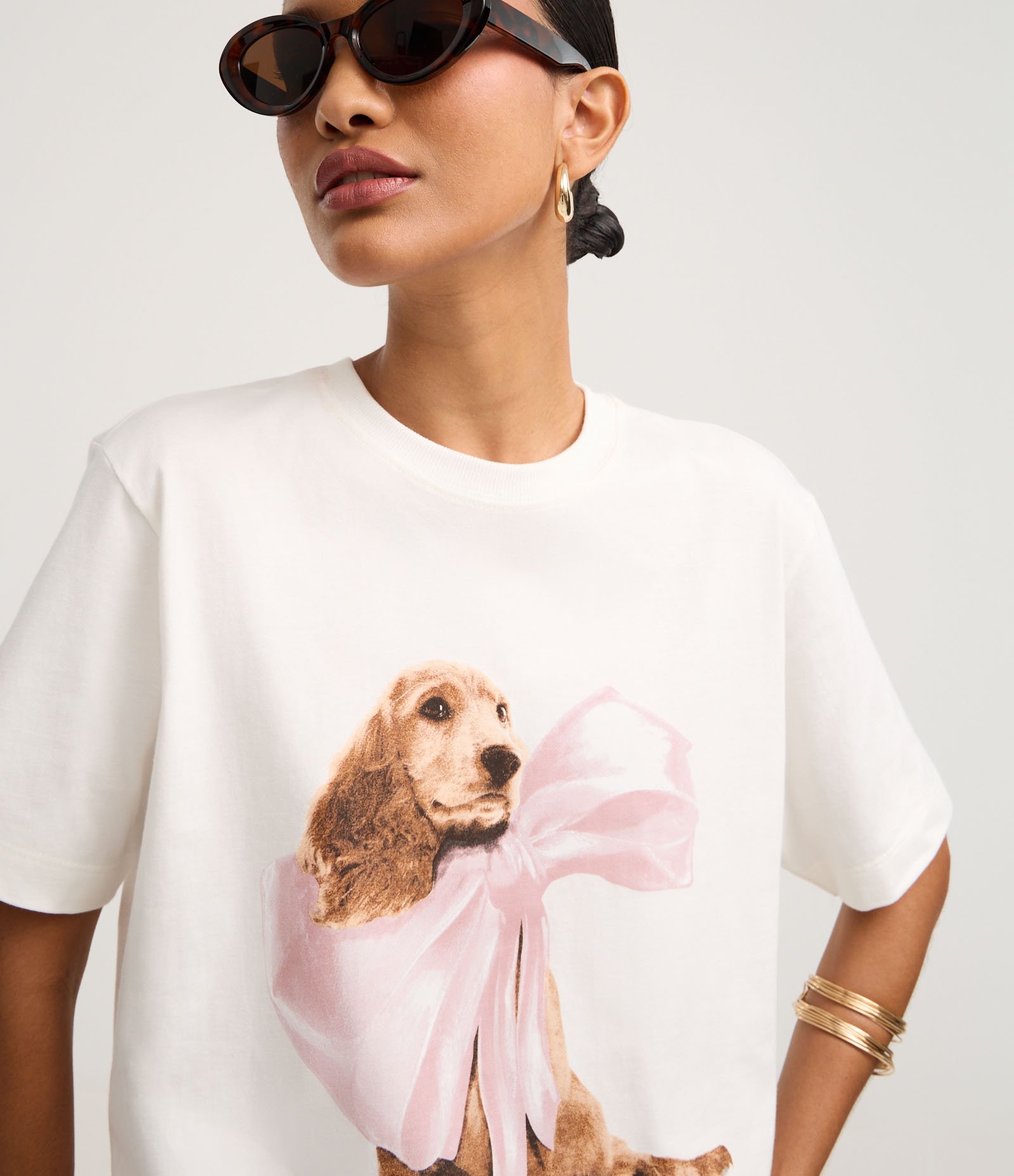 Camiseta em Algodão com Estampa Cão de Laço Branco 3