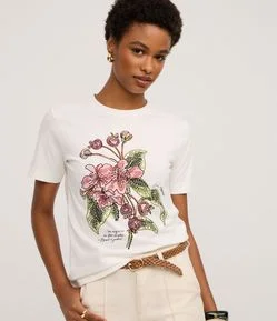 Camiseta Slim em Algodão com Estampa Floral em Flores Pontilhadas