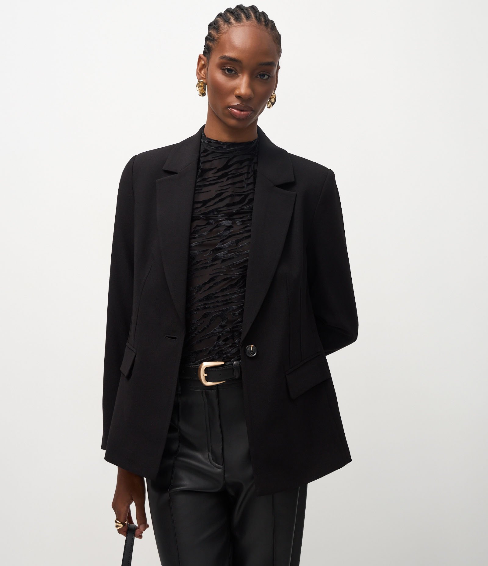 Blazer Ampulheta Alfaiatado com Bolsos Preto 1