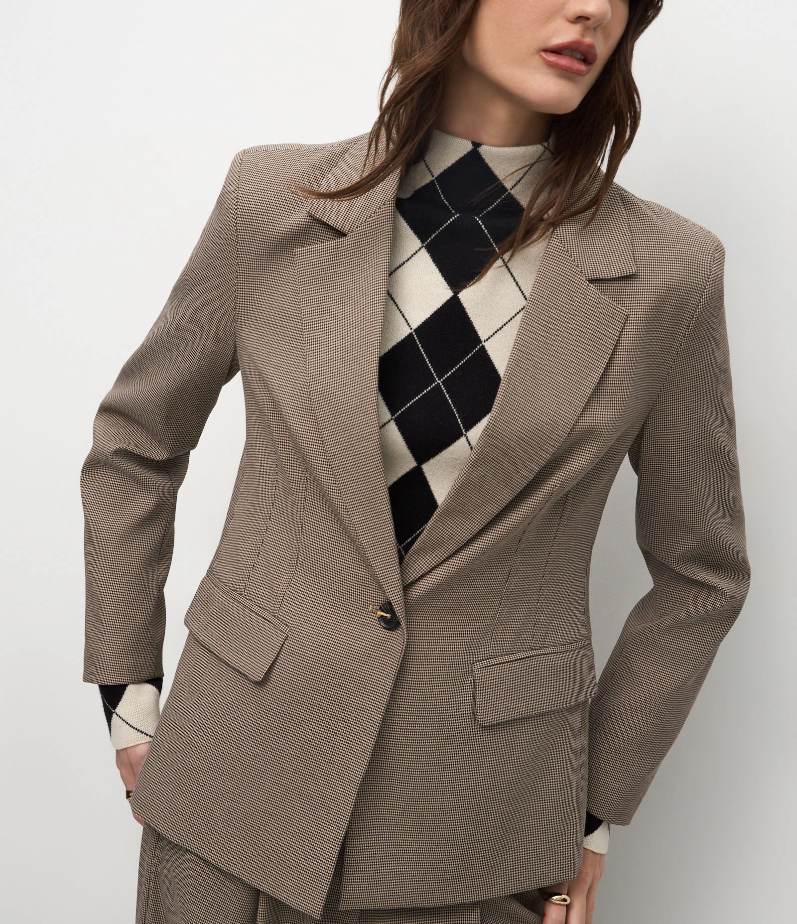 Blazer Ampulheta Alfaiatado com Padronagem Pied de Poule Bege 4