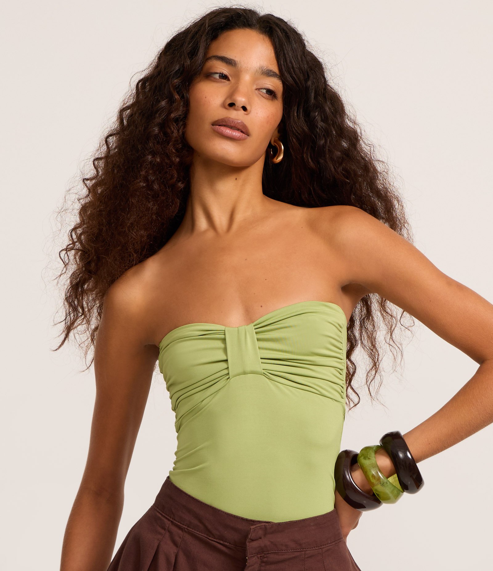 Body Sem Manga com Decote Coração Verde 1