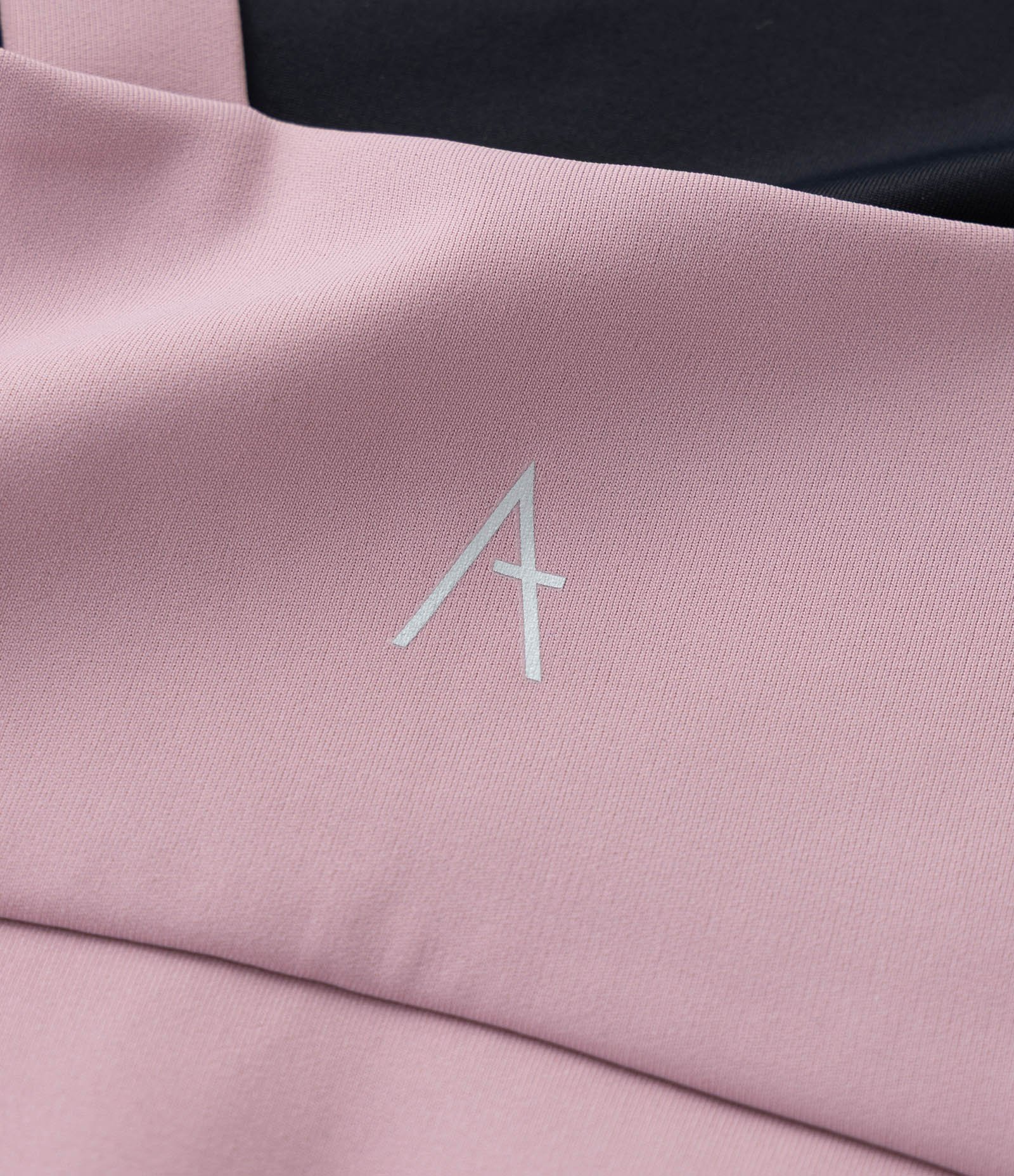 Top Esportivo com Tecnologia Dry e Alças Cruzadas Curve & Plus Size Rosa 8